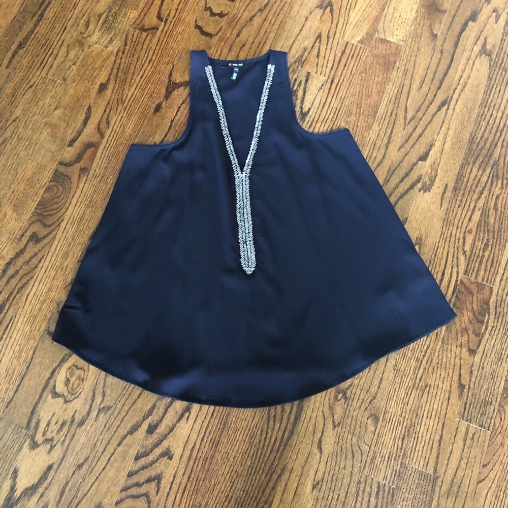 NWT, Sleeveless Embellished V-Neck Black Top